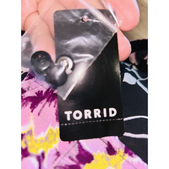 TORRID Blouse Women Black Purple Floral Roll Up Sleeve Harper Size 2xl Tunic NEW - Picture 12 of 16